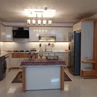 یک واحد آپارتمان نوساز بهترین لوکیشن فول امکانات