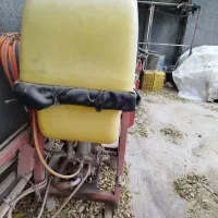 یک عدد سمپاش تراکتوری