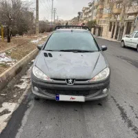 206اس دی 86 وی۸