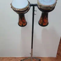 تنبک پایه دار