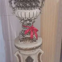 گلدان فقط ۵۰۰