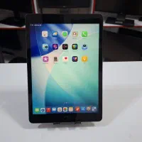 تبلت Apple iPad 8th gen، چغادک