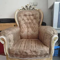 مبل سلطنتی یک نفره