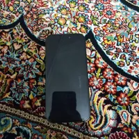 اپل iPhone 16 Pro با حافظهٔ ۱۲۸ گیگابایت