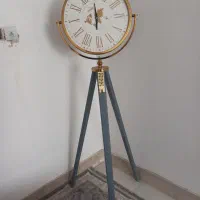 میز تلویزیون آباژور ساعت