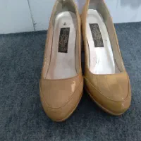 کفش پاشنه بلند|کیف، کفش، کمربند|بهارستان, |دیوار