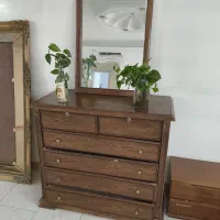 کمد و پاتختی چوبی