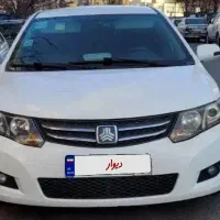 ماشین آریو اتوماتیک