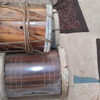 دمام چوب سرخ|سازهای سنتی|خورموج, |دیوار