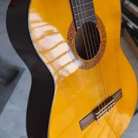 گیتار یاماها c70 اصل اندونزی در حد نو با کیف