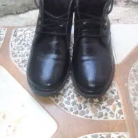 کفش نیم بوت چرم اصل سایز۴۲|کیف، کفش، کمربند|رشت, جانبازان|دیوار