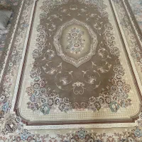 ۵ تخته فرش ۶ متری و ۹ عدد پشتی