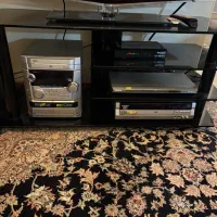 میز تلویزیون شیشه ای