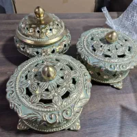 سرویس پذیرایی وسطل وجادستمال کاغذی