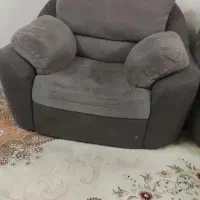 مبل ۴ نفره|مبلمان خانگی و میز عسلی|کرج, حسینآباد|دیوار