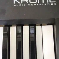 فرش کیبورد   korg krome 73|پیانو، کیبورد، آکاردئون|تهران, صادقیه|دیوار
