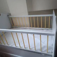 تخت و کمد بچه|تخت و صندلی بچه|تهران, اقدسیه|دیوار