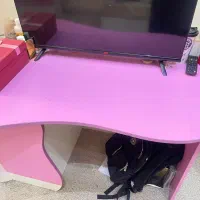 میز و اینه