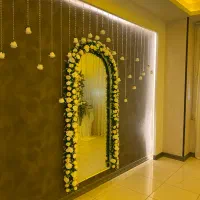 مهماندار خانوم برای خانه عقد