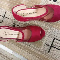 کفش هدیه|کیف، کفش، کمربند|قم, شهر قائم|دیوار