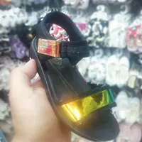کفش تابستانه 2 رنگ شبنما|کفش و لباس بچه|شیراز, سینما سعدی|دیوار