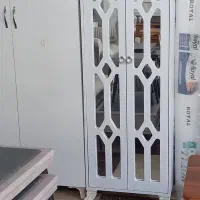 جاکفشی آینه دار ایستاده