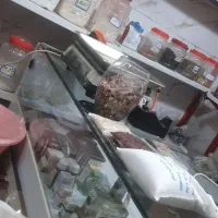 واگذاری اجناس عطاری به قیمت خریدادویه قفسه ویترین|حراج|اسلام‌شهر, شهرک واوان|دیوار