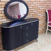 کنسول و آئینه