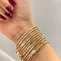 به زیبایی و ظرافت طلا النگومفتولی طلاروس طرح هیلدا