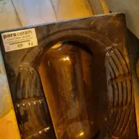 ست توالت فرنگی نو مشگی طلایی|مصالح و تجهیزات ساختمان|همدان, |دیوار