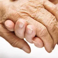 استخدام مراقب سالمند ۳روز در هفته