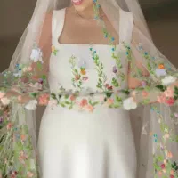 تور و شیفون های گلدوزی شده