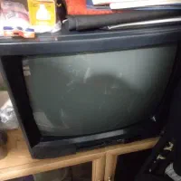 تلویزیون ۲۱ اینچ سالم با کنترل|تلویزیون و پروژکتور|شیراز, شهرک سراج‎|دیوار