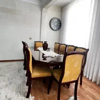 میز ناهار خوری ده نفره
