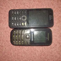 گوشی ساده سامسونگ و نوکیا