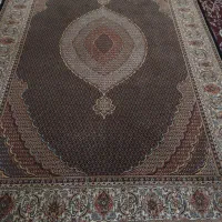 یک تخته فرش شش متری