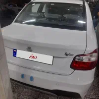 ساینا S|خودرو سواری و وانت|رشت, استقامت ۱|دیوار