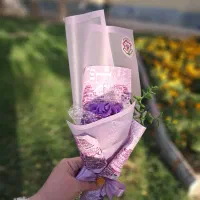 تک شاخه گل برای روز دختر|گل مصنوعی|شهرکرد, |دیوار