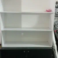 کتابخانه و زیریش به فروش میرسد|کتابخانه، شلف، قفسه‌های دیواری|قم, کیوانفر|دیوار