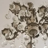 لوستر شاه عباسی و گل سقفی