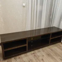 میز تلویزیون فایبرگلاس سالم بدون خط و خش