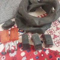 اسباب بازی وسایل در تصویر همشون ۴۰۰تومن سالم