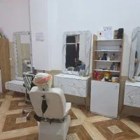 فروش کامل وسایل ارایشگاه در حد نو