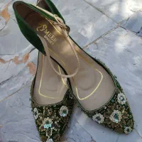 کفش|کیف، کفش، کمربند|سراوان, |دیوار