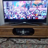 میز تلوزیون در حد نو  ۱۵۰۰۰۰۰