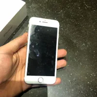 آیفون ۷ ۳۲ گیگ گوشی تمیز و سالمیه|موبایل|کاشان, شهرک امیرالمومنین|دیوار