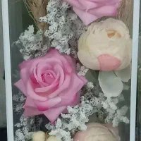 گل دکوری زیبا بهمراه استندسنگی فقط۸۰۰هزار