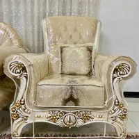 مبل نیمه سلطنتی در حد نو