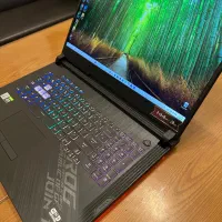 Laptop asus rog g712lw