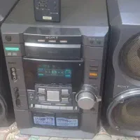 ضبط سونی قدیمی نیازمند تعمیر